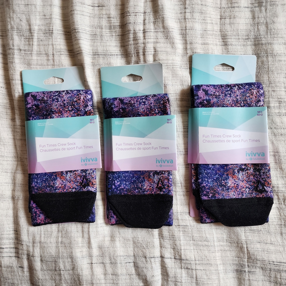 Lululemon Fun Times Crew Socks - Purple and Black
